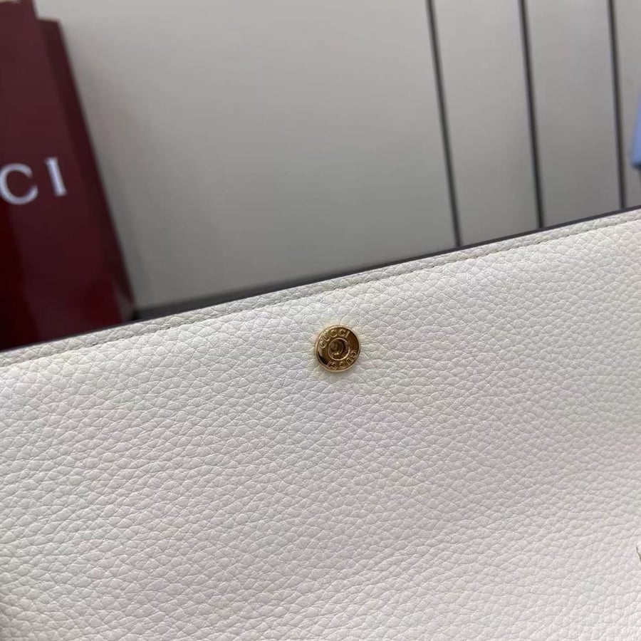 حقيبة غوتشي Gucci Softbit