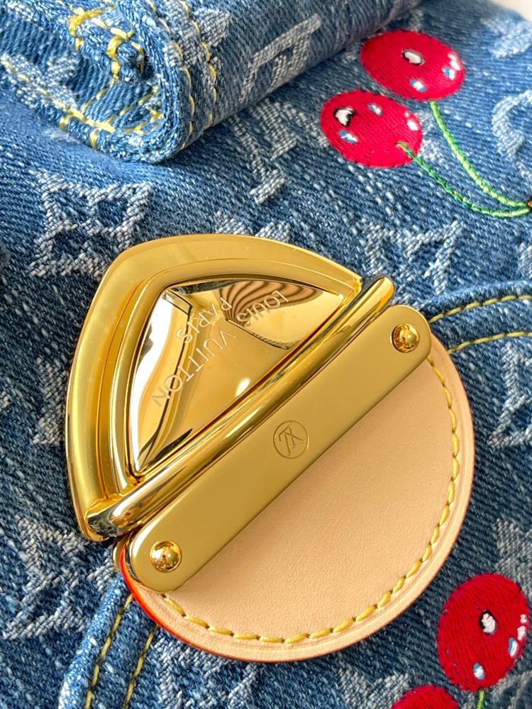 حقيبة لويس فيتون LV X TM VENICE NM