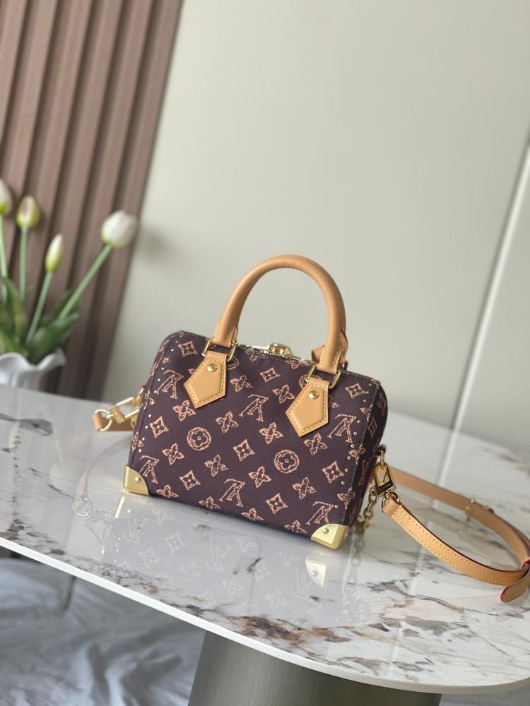 حقيبة لويس فيتون Speedy Trunk 20