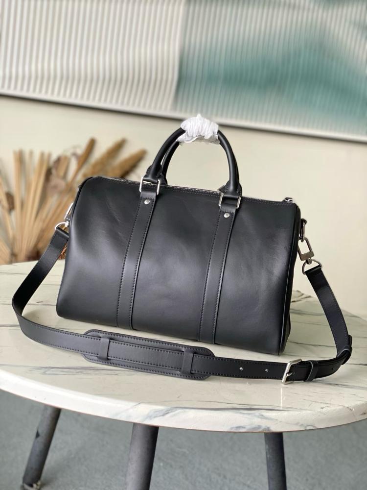 حقيبة لويس فيتون Keepall Cargo Bandoulière 35