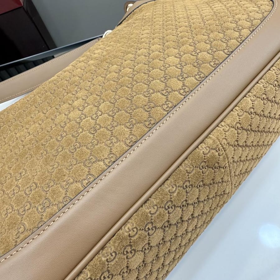 حقيبة غوتشي  بودي دبل لوك