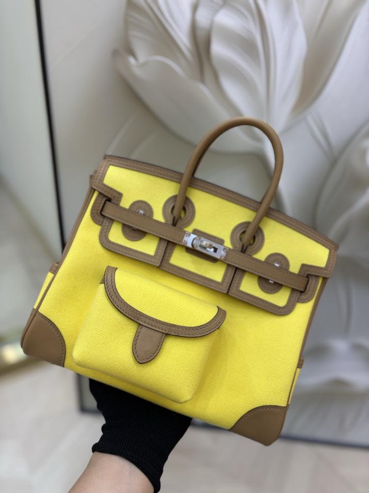 حقيبة هيرميس كارجو الجديدة البلاتينية
