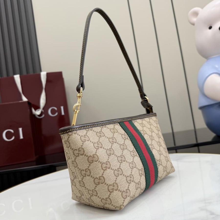 حقيبة غوتشي Generation Gucci