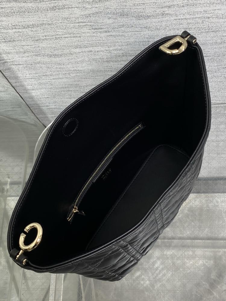 حقيبة ديور الشتوية