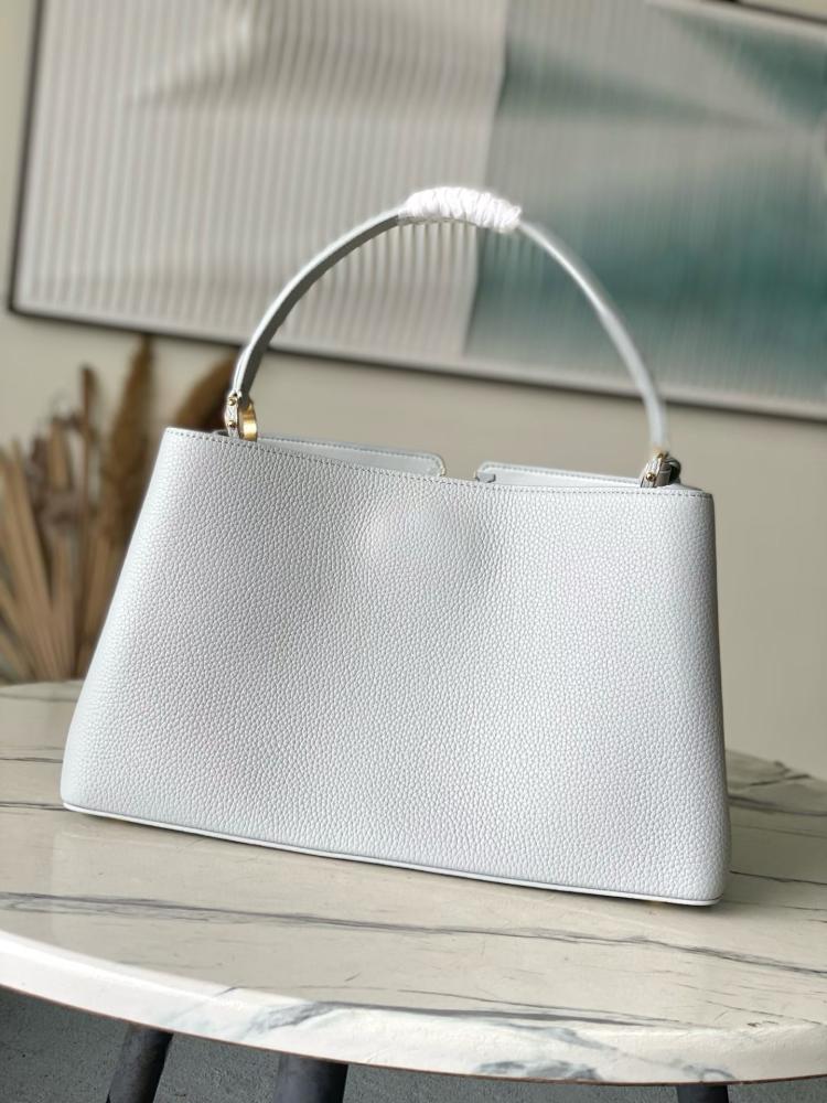 حقيبة لويس فيتون LV Capucines