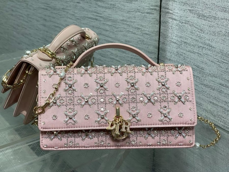 حقيبة Miss Dior