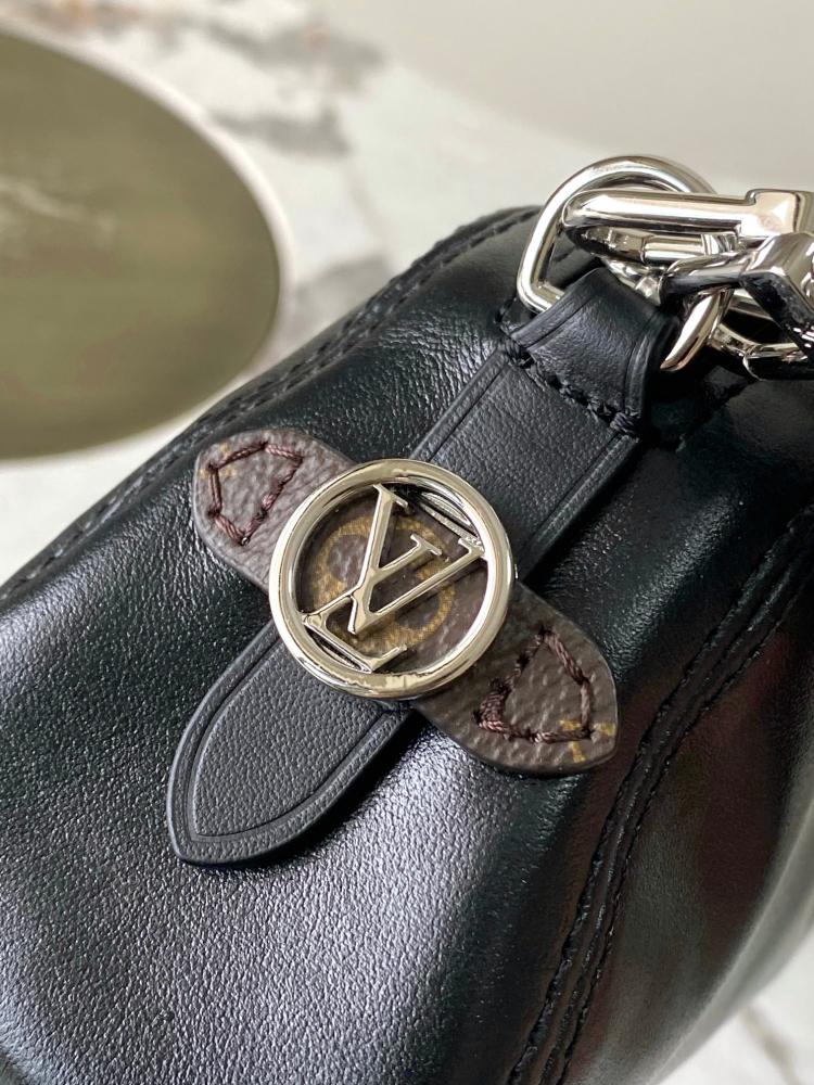 حقيبة لويس فيتون Pochette Vibe