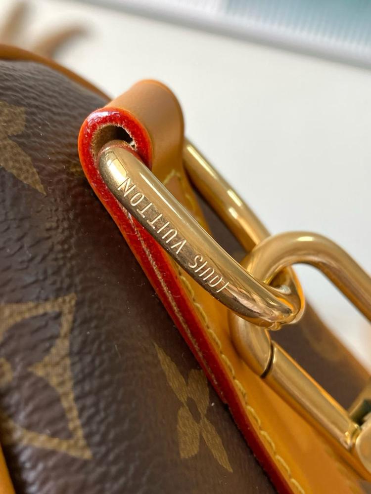حقيبة لويس فيتون Keepall Bandoulière 25