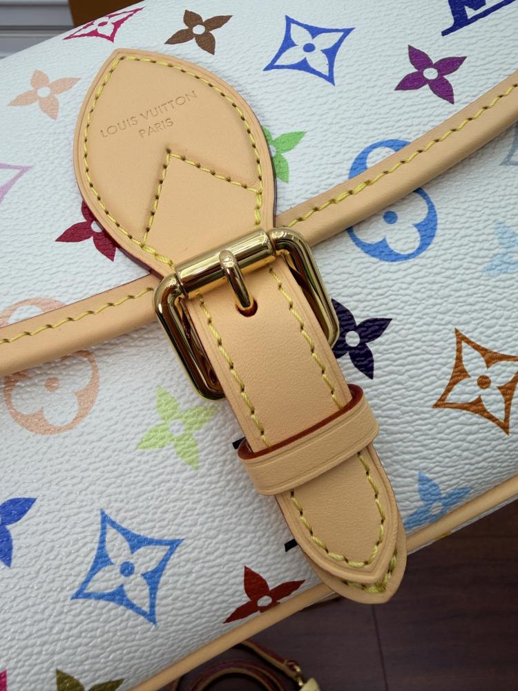 حقيبة لويس فيتون 163 Dynamic UID