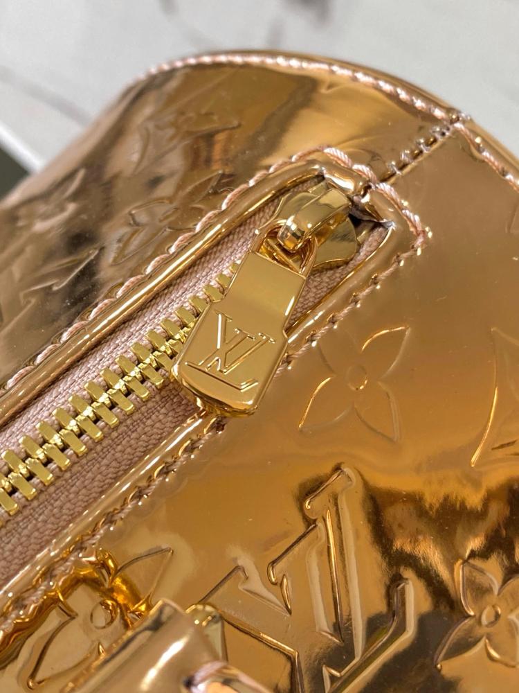 حقيبة لويس فيتون Speedy Bandoulière 25