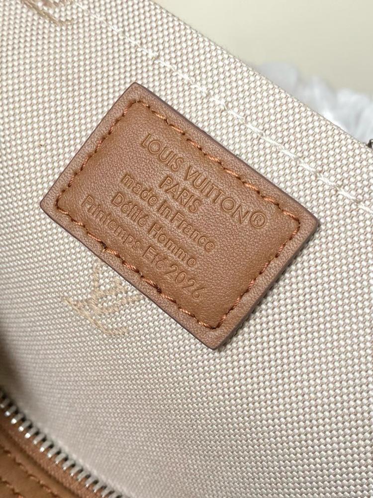 حقيبة لويس فيتون Keepall Cargo Bandoulière