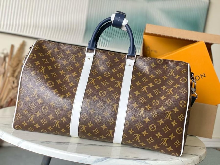 حقيبة لويس فيتون LV Keepall Bandoulière 50