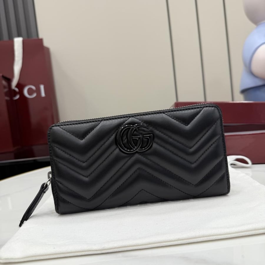 محفظة غوتشي GG Marmont