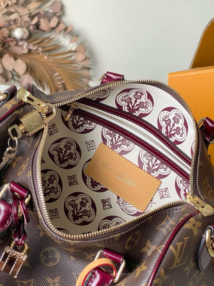 حقيبة لويس فيتون Speedy Soft 30
