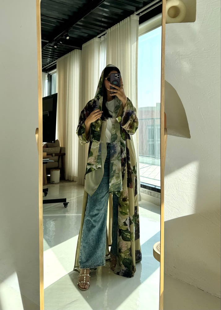 Flairy abaya
