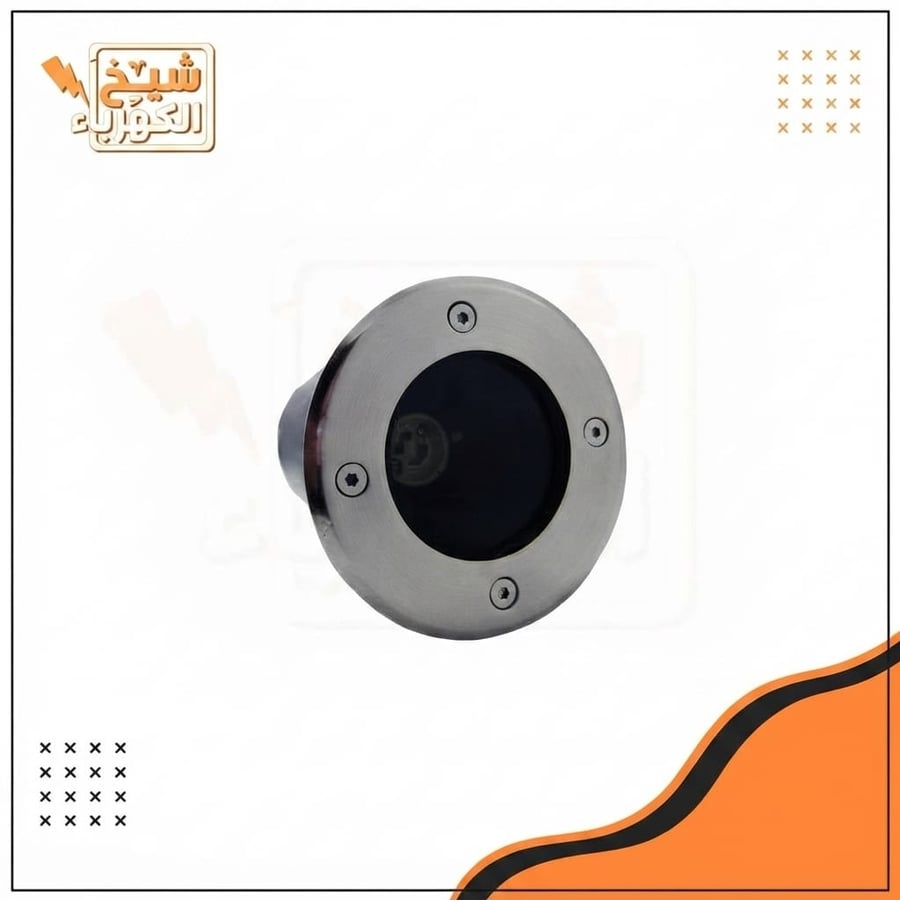 إضاءة LED أرضية، إنارة أرضية خارجية دائرية بتصميم عصري أنيق مع إطار معدني فضي وغطاء زجاجي داكن