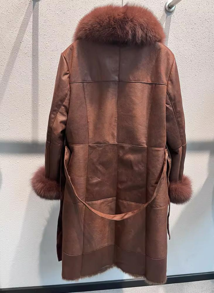 Long Coat with fox fur