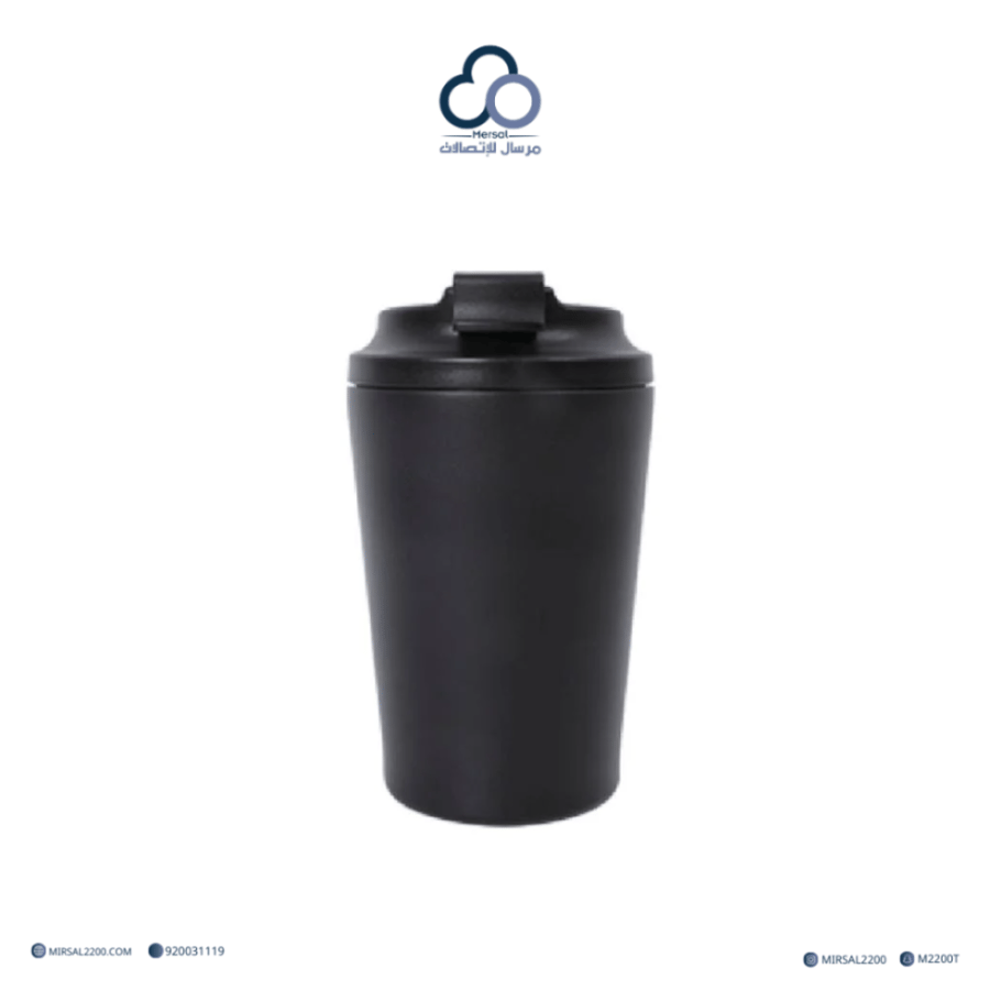 كوب مشروبات ساخنة من فيرتك اسود