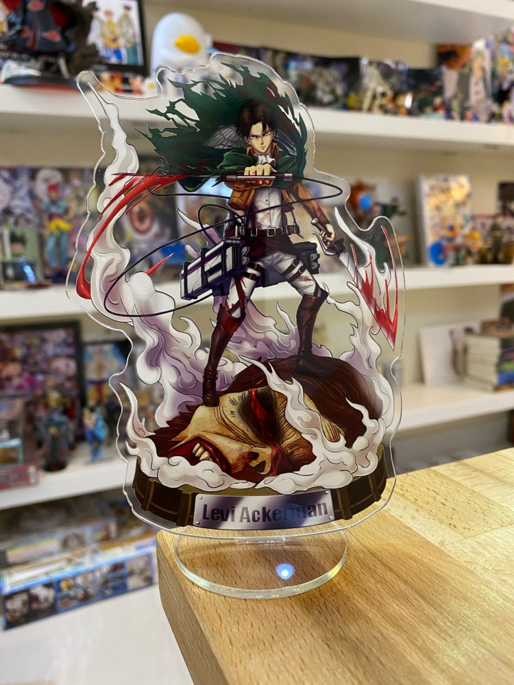 Attack on titan 10 figure