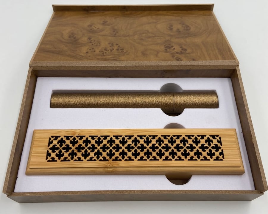 Mabkhara of Oud sticks Moroccan in box