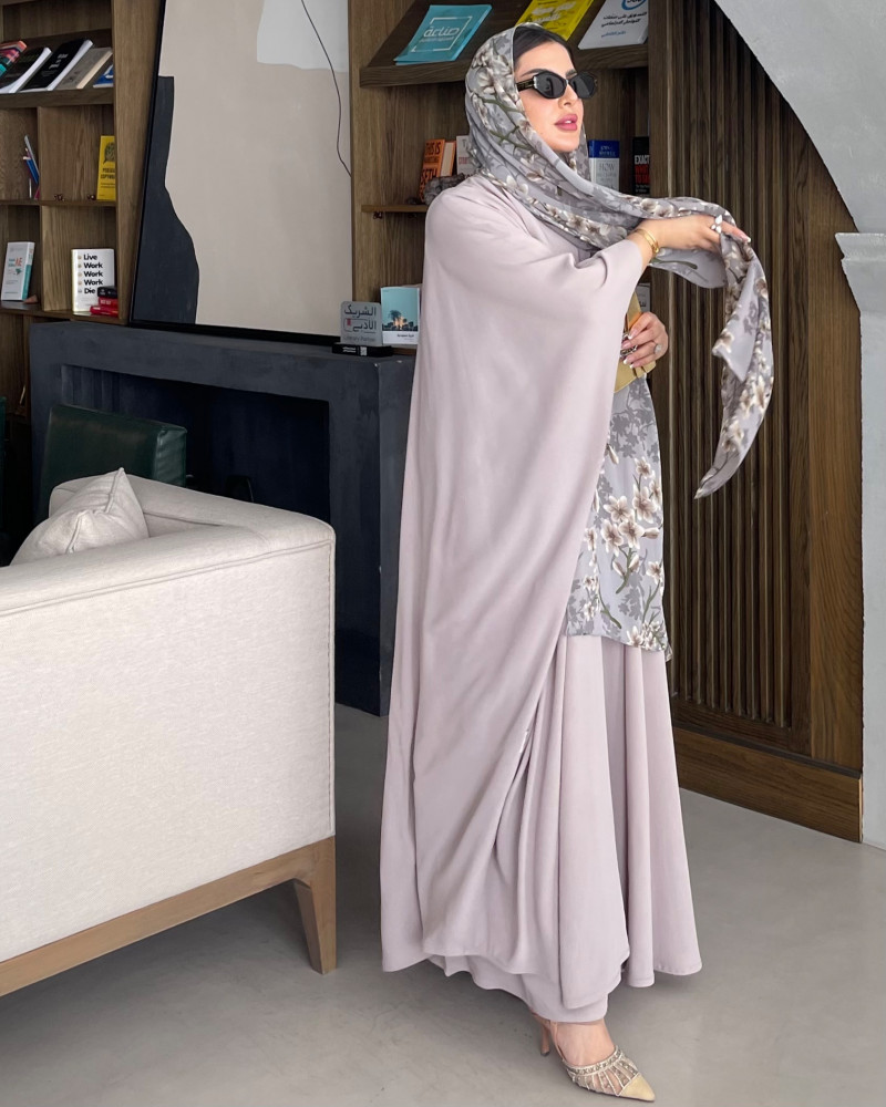 بشت مع طرحه مشجره