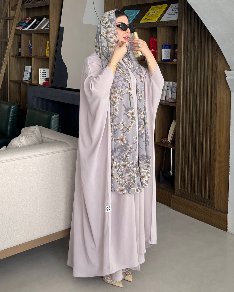 بشت مع طرحه مشجره