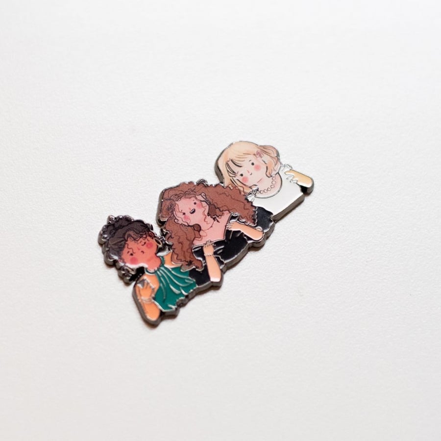 Friends Pin