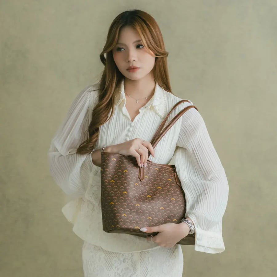 RUSSO LARGE MONOGRAM (2ND EDITION) Christy ng لارج