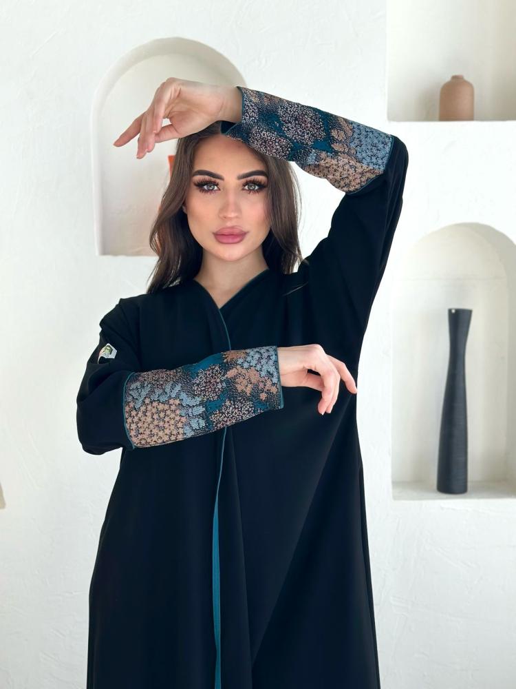 عباية فلورا