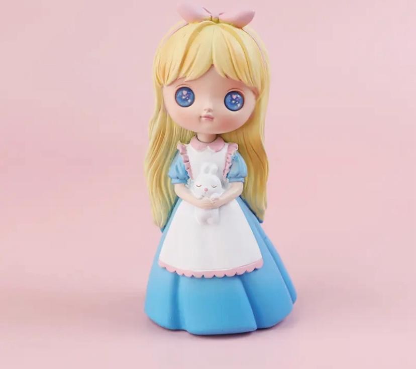 Figure in the shape of a girl SA207