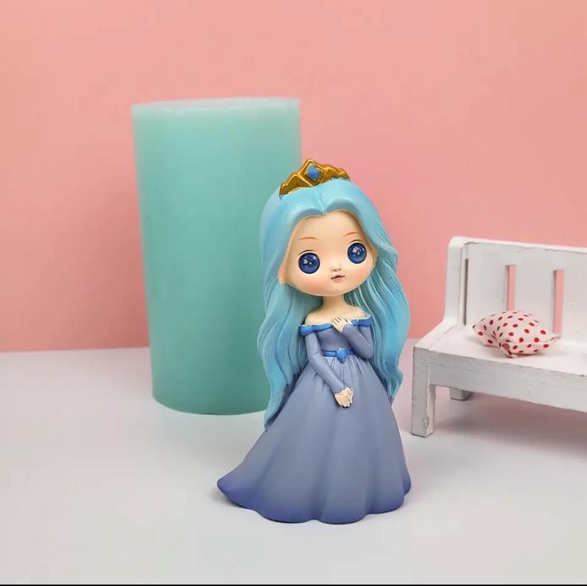Figure in the shape of a girl SA206