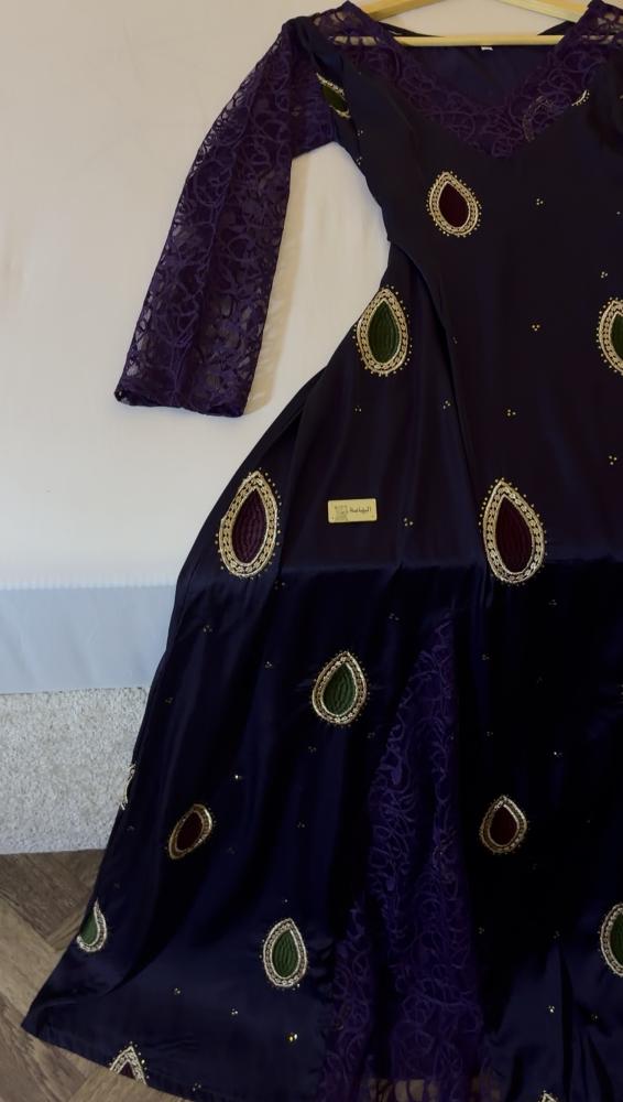 فستان
