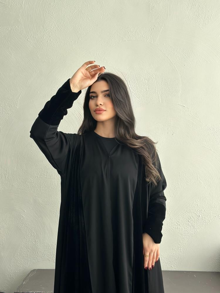 عباية مخملية