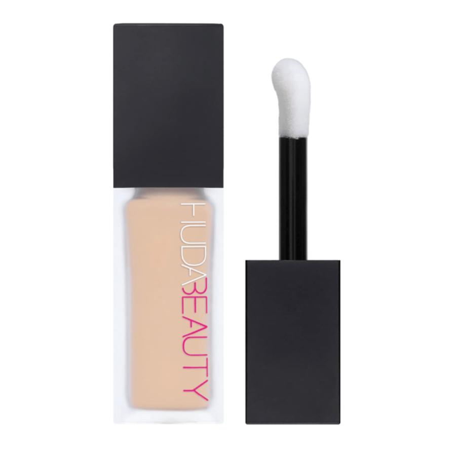Huda Beauty liquid matte and luminous concealer