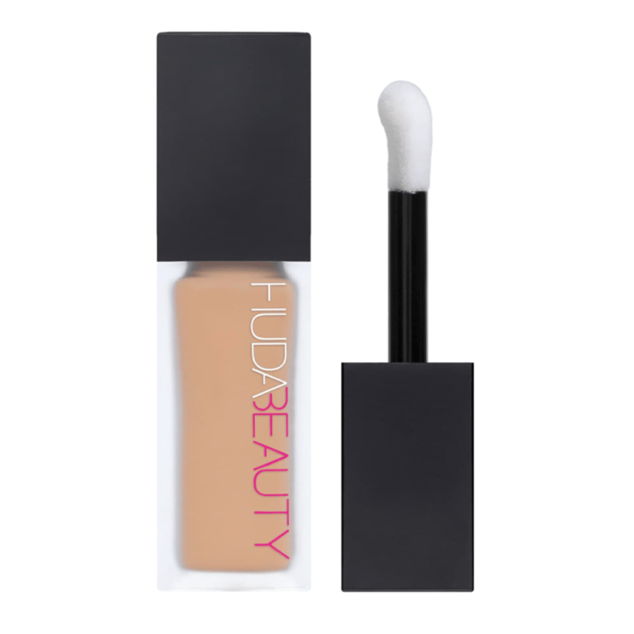 Huda Beauty liquid matte and luminous concealer