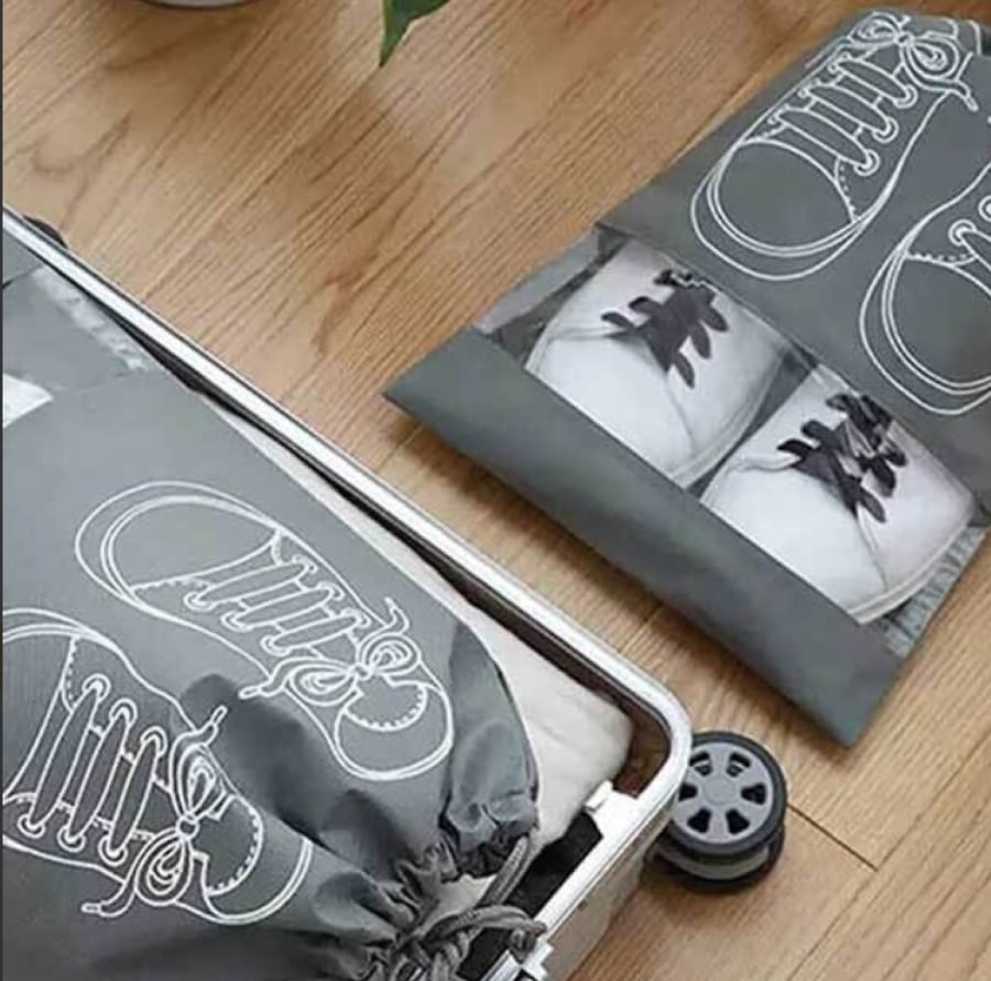 Dust and dirt shoe storage bags