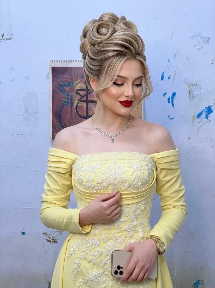 فستان أريانا الملكي