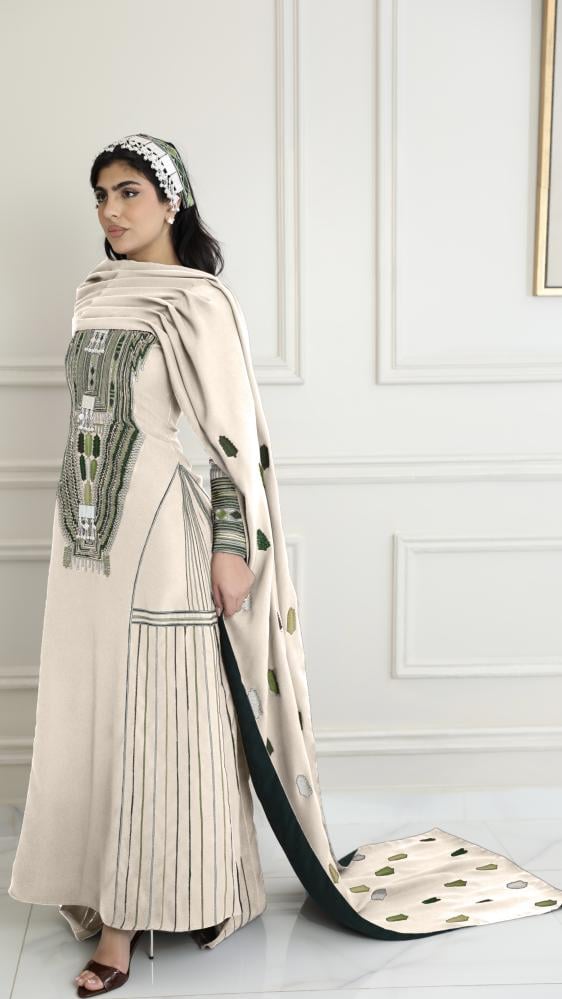 فستان سهرة بلمسة فاخرة وتصميم راق
