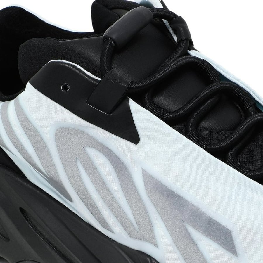 Yeezy Boost 700 MNVN 'Blue Tint'