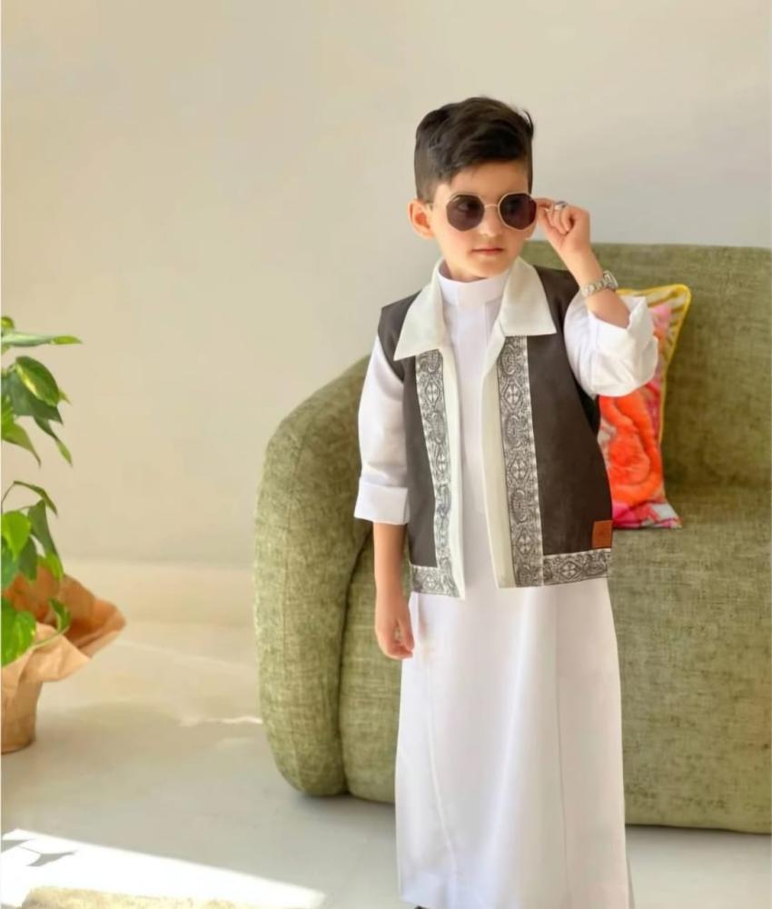 سديري العيد لون بني اناقه بروح  عصرية