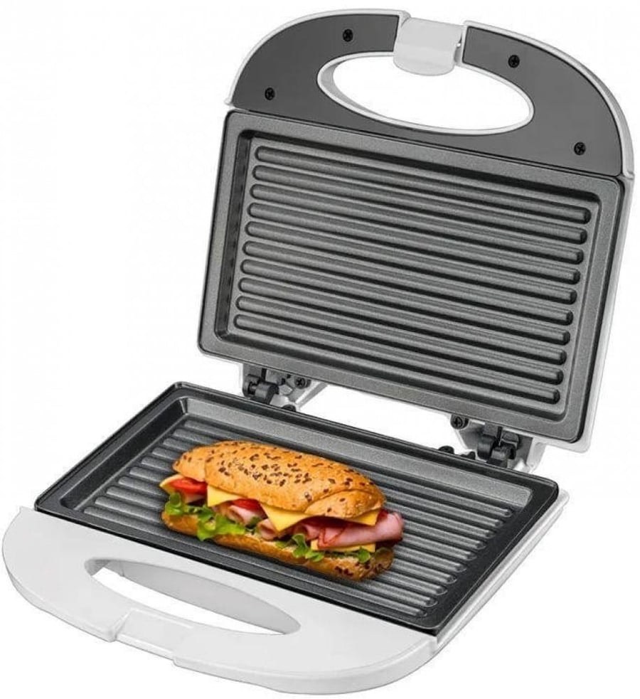 Sandwich and warm sandwich small with a price of 2 sandwich from DCL