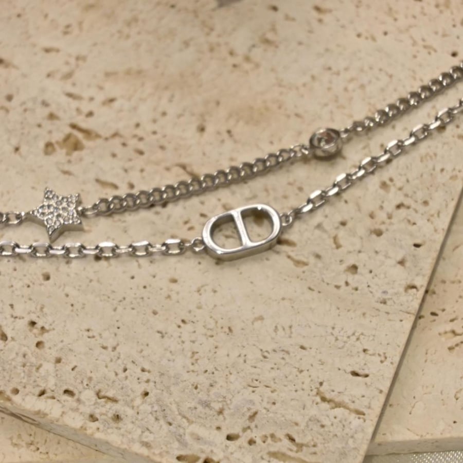 اسوارة فضية CD