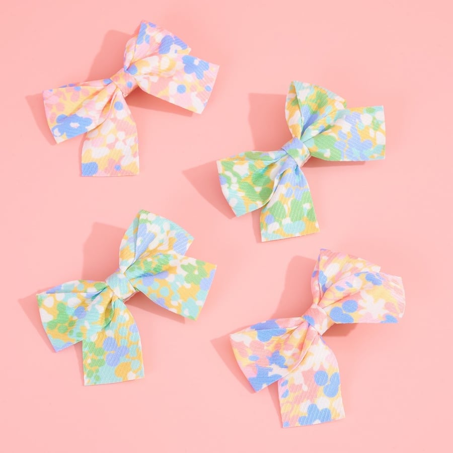 Children's hair clips, multiple colors, from Al Baro