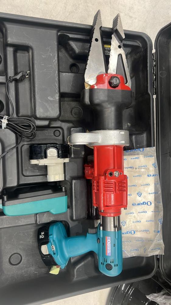 Hydraulic rescue tool and reinforcement steel cutter from (OGURA) company with 2 batteries and charger 720 bar cutting force 250 KN opening force 30-40 KN Japanese Ogura Cordless Hydraulic Cutter/Spreader – BL Motor