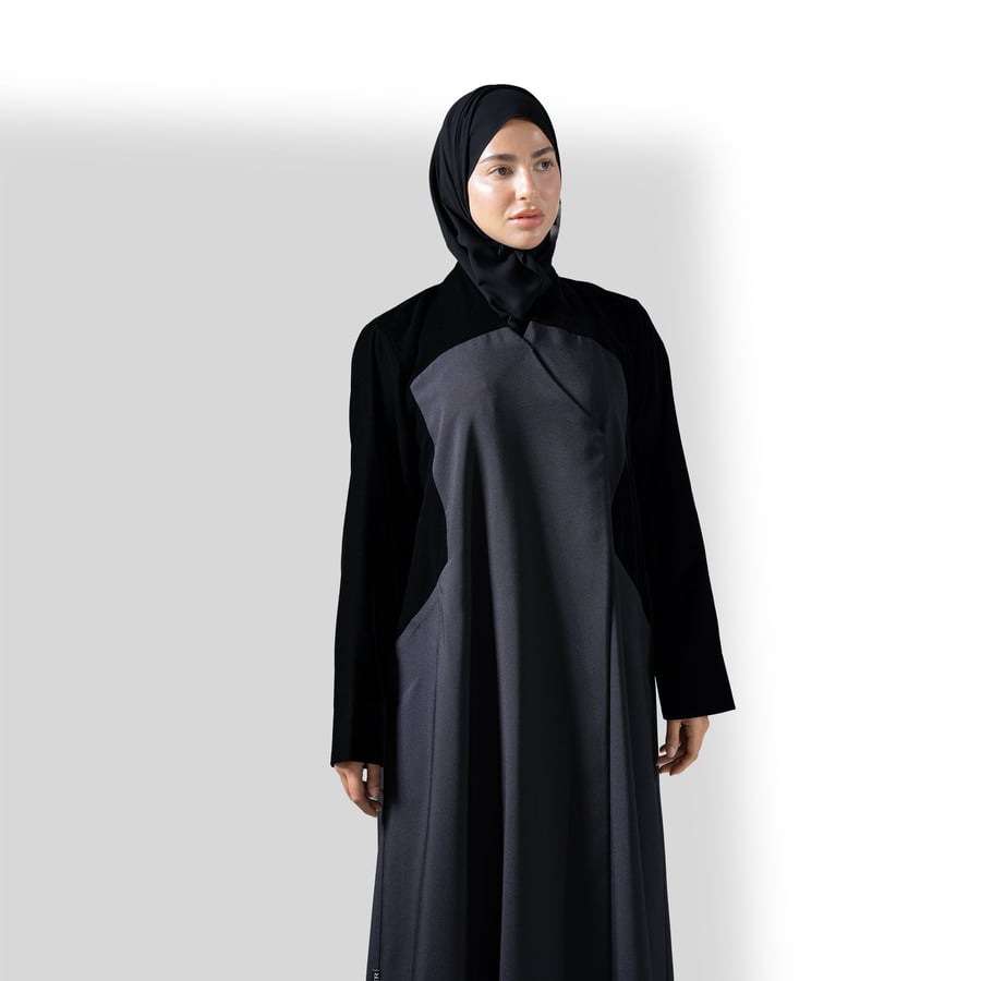 عباية شتوي من قماش المخمل مع الكريب