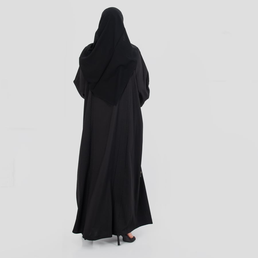 عباية من قماش الكريب الفاخر