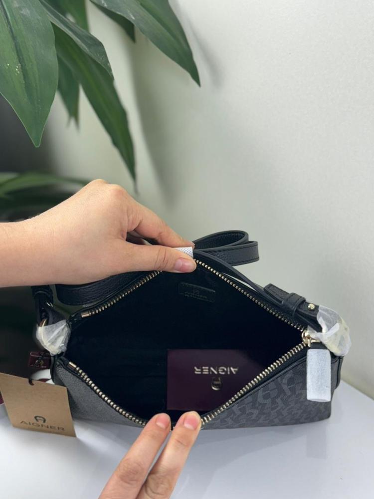 Aigner bag