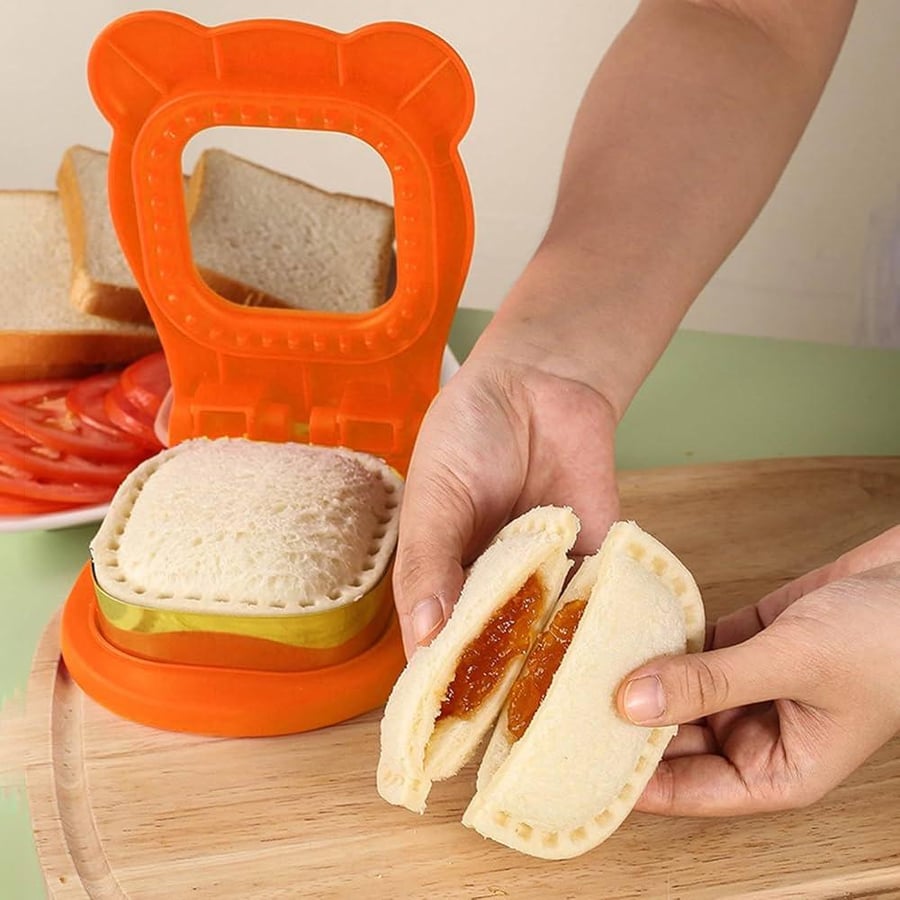 Toaster bread pie press in circular and square shapes | Toaster bread pie cutter