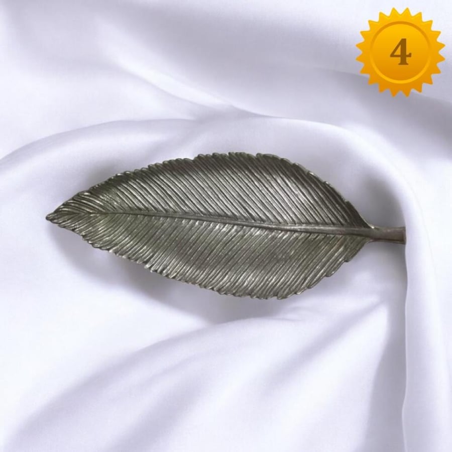 صحن تقديم فضي تصميم ورق شجرة (متوفر 4 موديلات)