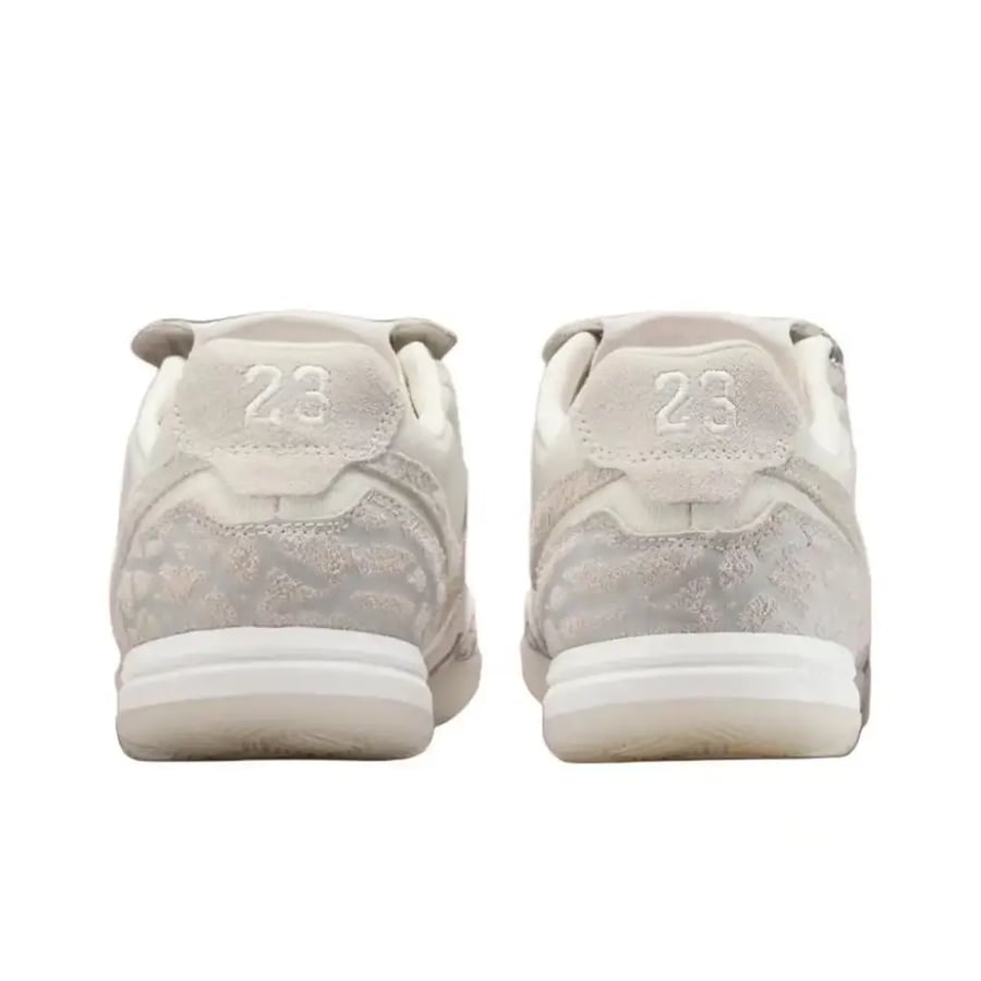 حذاء كرة القدم الداخلي Jordan Tiempo Streetgato SE Comfort Fit II7579-016